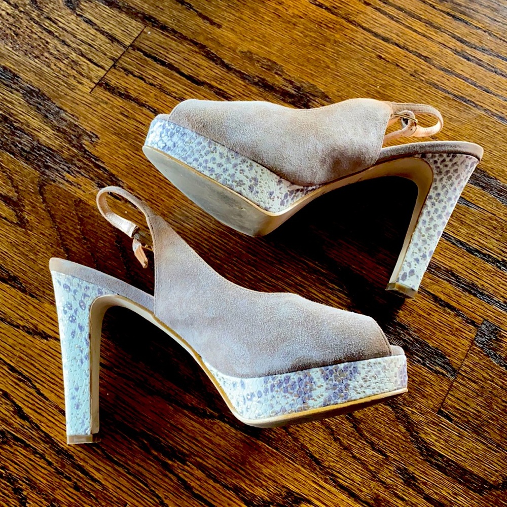 Sacha London size 7 peep toe suede pumps, like new